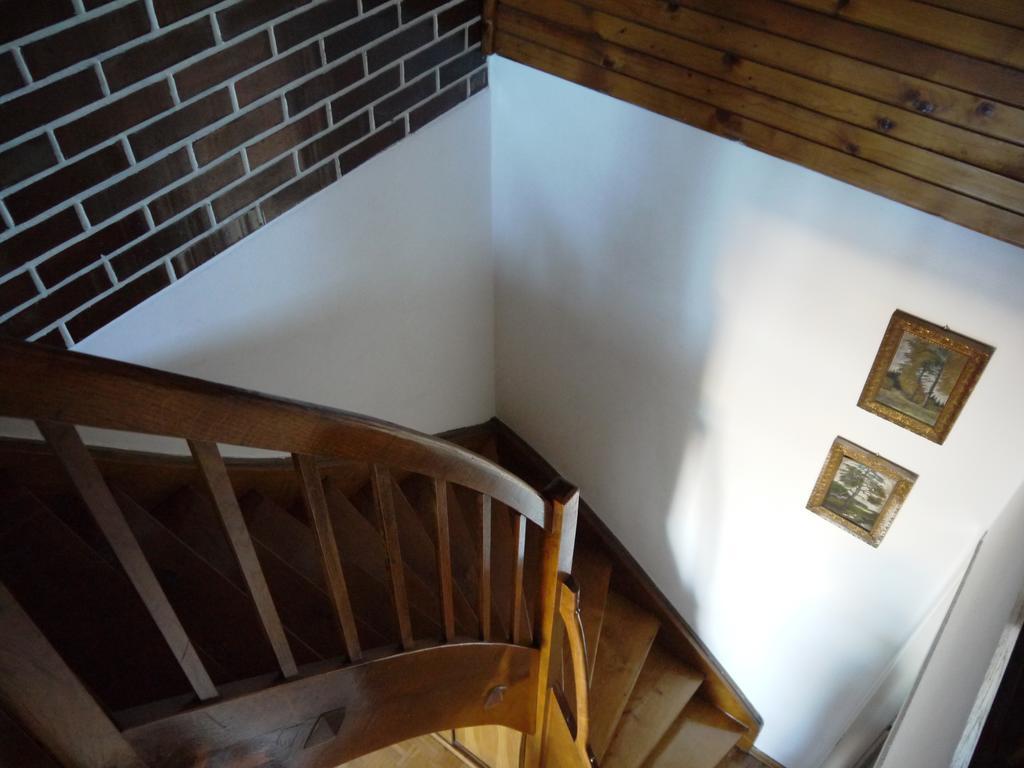 אופטיה Holiday House Sara מראה חיצוני תמונה