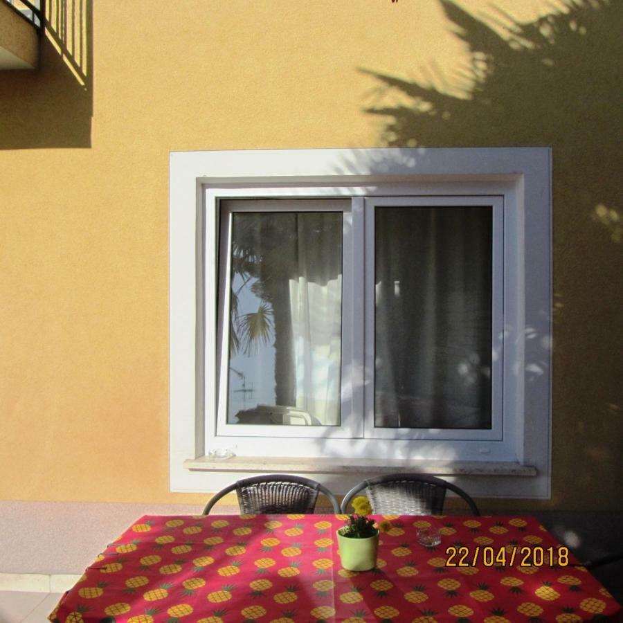 אופטיה Holiday House Sara מראה חיצוני תמונה